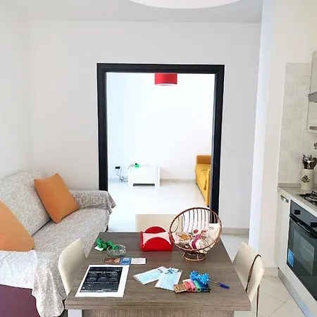 Anna's House - Family פיצו