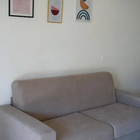 Anna's House - Family * Πίτσο