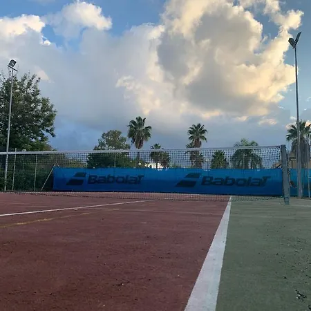 Anna's House - Family